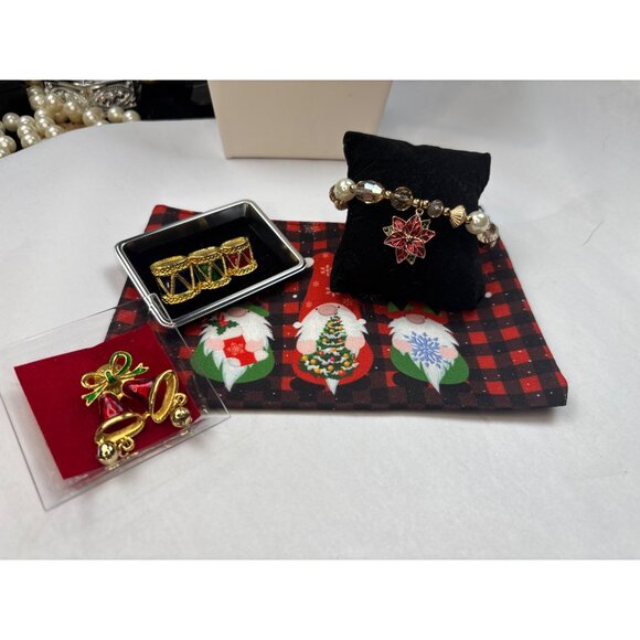 Christmas-Themed Jewelry Set: Bracelet With Beads & Charm Drums & Bells Pins Fes - Picture 1 of 4